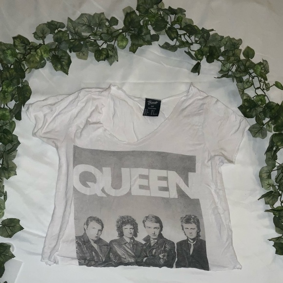 White Queen Crop Top - Picture 2 of 5